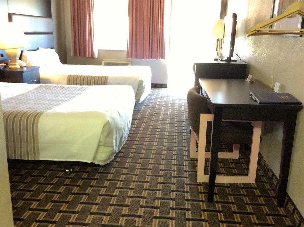 Econo Lodge 比弗 外观 照片