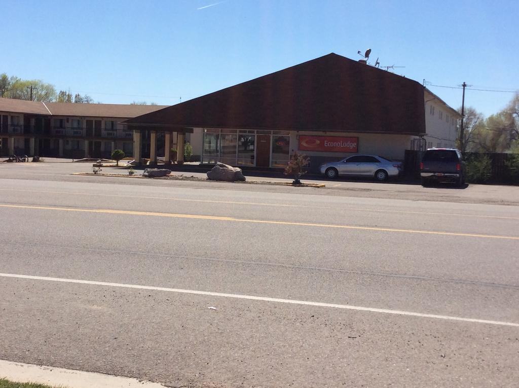 Econo Lodge 比弗 外观 照片