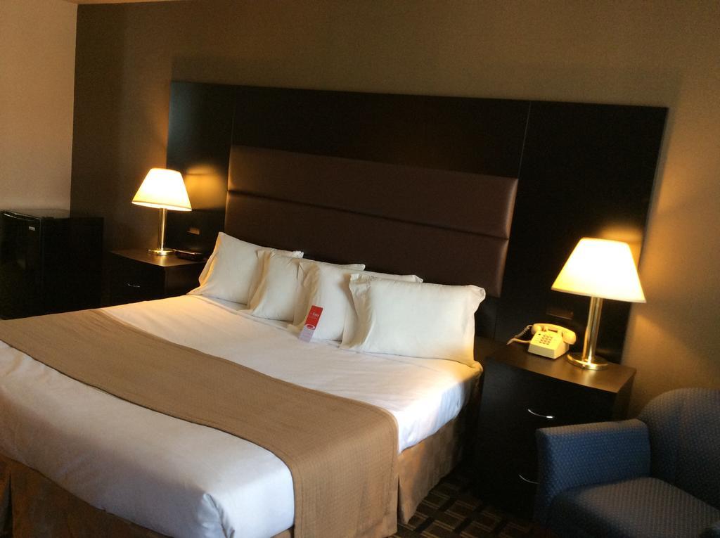 Econo Lodge 比弗 外观 照片