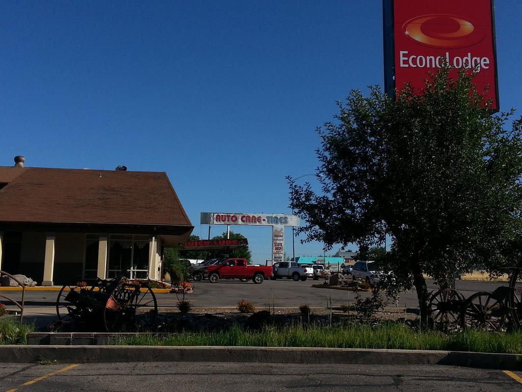Econo Lodge 比弗 外观 照片